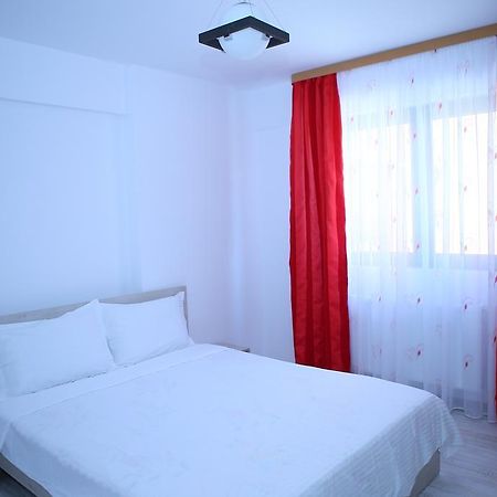 Rcc Apartaments Фокшані Екстер'єр фото